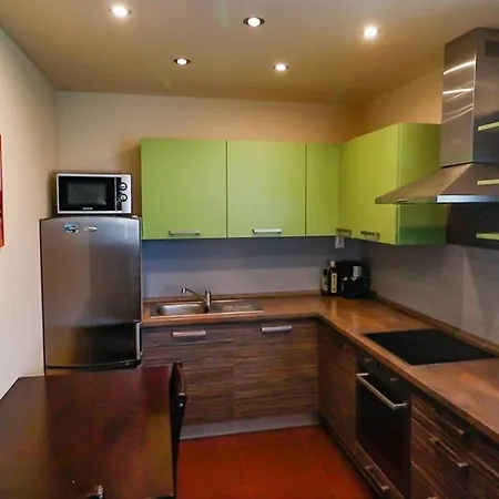 شقة Cosy In Centre ترنافا